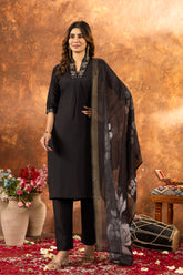 Elegant Roman Silk V-Neak Hend Work Suit Set with Digital Print Muslin Dupatta for Women & Girls