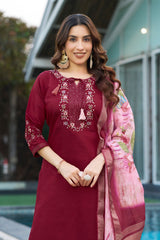 Elegant Straight Kurti Pant Dupatta Set