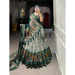 Dolla Silk Lehengha Choli with Digital Print Work | Heavy Cancan | Special Chaniya Choli for Navratri