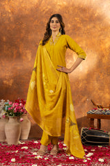 Elegant Roman Silk V-Neak Hend Work Suit Set with Digital Print Muslin Dupatta for Women & Girls